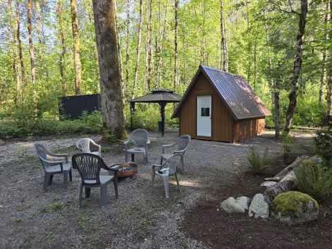 Cascade Nook